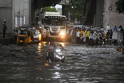 Weather: Rain in Hyderabad